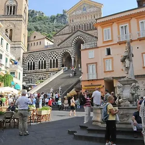 La Piazzetta 2*, Αμάλφι Ιταλία