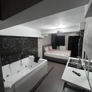 Διαμέρισμα Jacuzzi 2, Θεσσαλονίκη